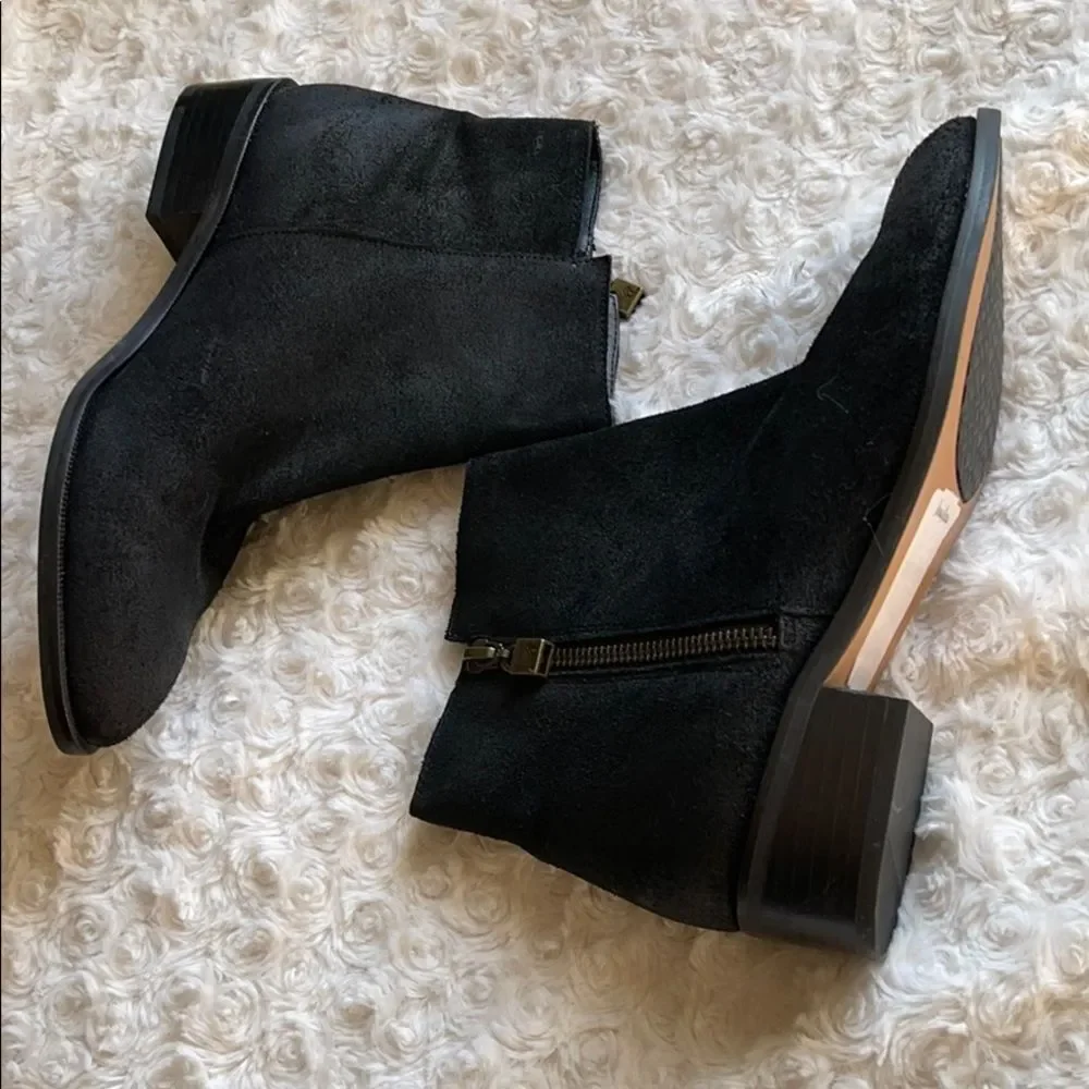 Elliot Lucca booties